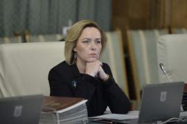 USR vrea declasificarea raportului prezentat de Carmen Dan, în 24 de ore