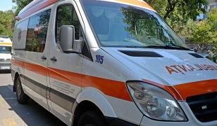 Un jandarm se zbate între viaţă şi moarte după ce s-a electrocutat