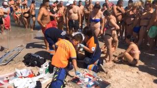 O fetiţă de 11 ani a murit înecată, la Mangalia. Copila intrase în mare cu un colac