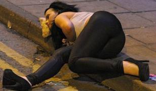 Alcoolemie record pentru o fată din Iaşi care a ajuns în stare gravă la spital