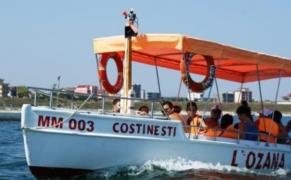 Explozie la Costineşti, pe un vaporaş de agrement care plimbă turiştii! O persoană a ajuns la spital cu arsuri