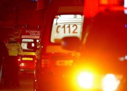 Scandal sângeros la Iaşi. O femeie la spital, după ce ar fi fost tăiată cu o sabie