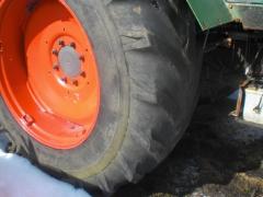 Accident cumplit în Neamț: O fetiță de doi ani a murit călcată de un tractor