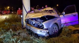 Rupt de beat, un tânăr de 28 de ani a băgat trei oameni în spital după un impact teribil