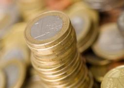 Curs valutar 7 august 2018. Euro trece pragul de 4,64 lei