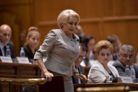 Redactorul-şef Times New Roman o dă în judecată pe Viorica Dăncilă. "Prin gafele pe care le face, Viorica Dăncilă ne aduce grave prejudicii de imagine"