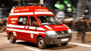 3 tineri spulberaţi pe trecere, la Botoşani. Victimele, duse de urgenţă la spital