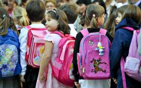 Modificare aberantă în Legea Educaţiei, la început de an şcolar. "Este absurd, s-a creat un precedent periculos"