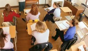 Două noi categorii de personal didactic au fost incluse la plata cu ora, anunţă Ministerul Educaţiei