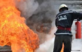 Un bărbat a ars de viu, la Piteşti, din cauza unei ţigări