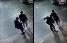 Un fost detinut injunghie un barbat in spate, la Moscova