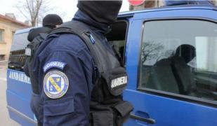 Intervenţie a mai multor echipaje de jandarmi la un priveghi, la Botoşani
