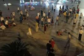 O mașină a intrat în mulțime într-o piață din China. Sunt 3 morți și zeci de răniți (Video)