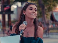 Dosar penal în cazul Andreei Rodiana, fata din Iaşi bolnavă de cancer. Scandal de proporţi pe banii proveniţi din donaţii