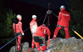 Turistă căzută în râpă la Piatra Craiului. Tânăra de 28 de ani a fost găsită fără viaţă de către salvatori