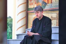 Un an de închisoare pentru Cristian Pomohaci. Fostul preot a încheiat un acord de recunoaştere a vinovăţiei cu procurorii