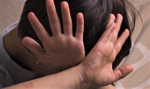 Nenorocire mare la Orhei. O mamă și-a înjunghiat băieţelul de mai multe ori, în timpul mesei. "A dat unde a nimerit!"