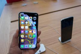 Showroom cu Iphone XS şi iPhone XS Max la Shanghai