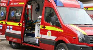 Lăsat singur câteva clipe, un copil de 10 ani s-a spânzurat cu leagănul, la Piteşti