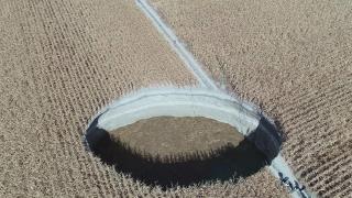 Crater într-un lan de porumb din Konya