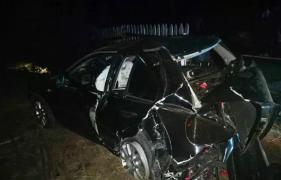 Tragedie în Neamţ. Un mort şi trei victime în stare gravă, printre care şi un copil, într-un accident teribil