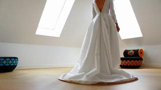 Povestea rochiei de mireasa creată de Parlor pentru Alina Binder, mireasa Principelui Nicolae (Video)