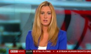 Prezentatoarea BBC Rachael Bland a murit. Tânăra anunţase luni că mai are doar câteva zile de trăit