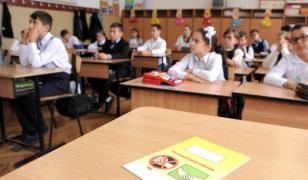 Noul an şcolar 2018-2019. Aproape 4.000 de şcoli şi grădiniţe nu au autorizaţie privind securitatea la incendiu