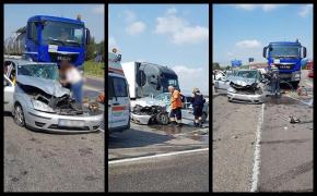 Accident grav la Vadu Moldovei, un autoturism s-a făcut praf de un camion. Sunt două victime, una încarcerată