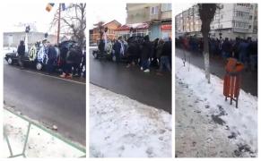 Lacrimi şi durere la înmormântarea lui Nicolae, tânărul care a pierit nevinovat în accidentul de la Dealu Mare (Video)