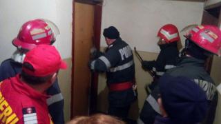 Trupurile fără viaţă a 3 persoane, descoperite într-un apartament din Galaţi