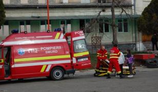 Eleva de la şcoala din comuna Bod, judeţul Braşov, s-a aruncat pe geamul clasei