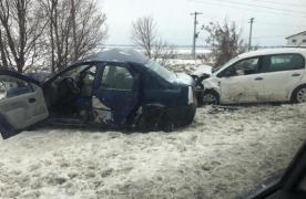 Accident în Vrancea, trei maşini s-au ciocnit pe DN 2