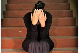 Un român din Foggia și-a umilit și bătut soția în restaurant