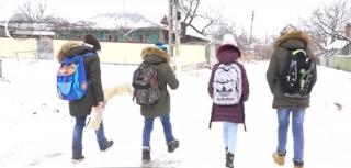 Şcolile nu se închid. Ministrul Educaţiei, mesaj pentru elevi şi profesori înainte de vacanţa intersemestrială