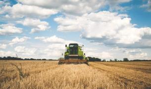 Avantajele creditelor agricole nebancare