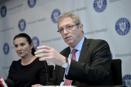 Streinu Cercel, după declararea epidemiei de gripă: "Nu duceți copiii la mall!"