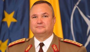 MApN a obţinut în instanţă suspendarea mandatului generalului Ciucă