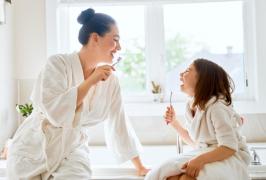 Obiceiuri sănătoase care te țin departe de medicul stomatolog la orice vârstă