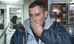 Tată în lacrimi, acuzaţii foarte grave după moartea copilului, în faţa Spitalului Judeţean Târgovişte (Video)