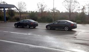 Maşini închiriate, confiscate în vamă