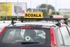 Mama care a dat şpagă 150 de lei pentru fiul său, poliţistului de la permise, condamnată la 2 ani de închisoare