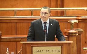 Ponta la moţiune, către Dăncilă: "Nimeni nu e destul de deştept ca să poată convinge un prost că e prost. Vă explic mai târziu cine e La Fontaine"