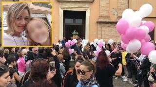 Români și italieni la slujba pentru Mihaela Rouă