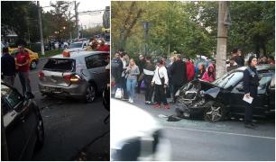 Maşină de şcoală auto, spulberată în trafic de şoferul unui unei Skoda, beat mort