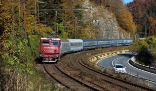 Bărbat lovit de tren