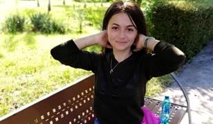 Irina Bratosin, eleva unui liceu din Focșani, diagnosticată cu șapte tumori pe creier