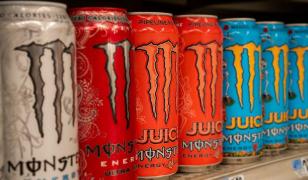 Un tânăr de 26 de ani a făcut infarct după ce a băut 10 energizante pe zi