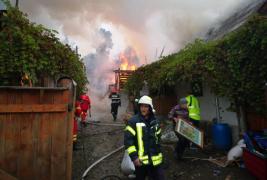 Incendiul a izbucnit după o ceartă între fraţi