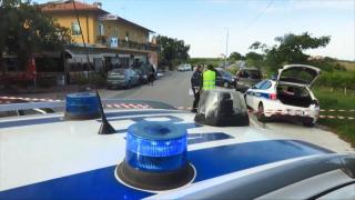 Româncă ucisă pe trotuar, cu copilul de mână, de un şofer în vârstă de 80 de ani, în Italia (Video)